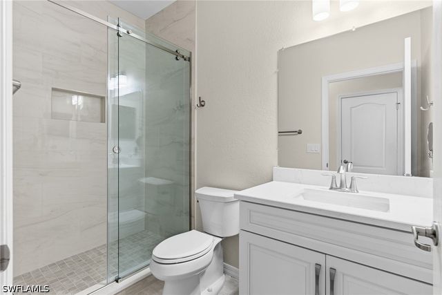 11068 Cherry Laurel DR E, Fort Myers, FL 33912