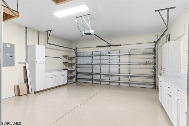 11068 Cherry Laurel DR E, Fort Myers, FL 33912