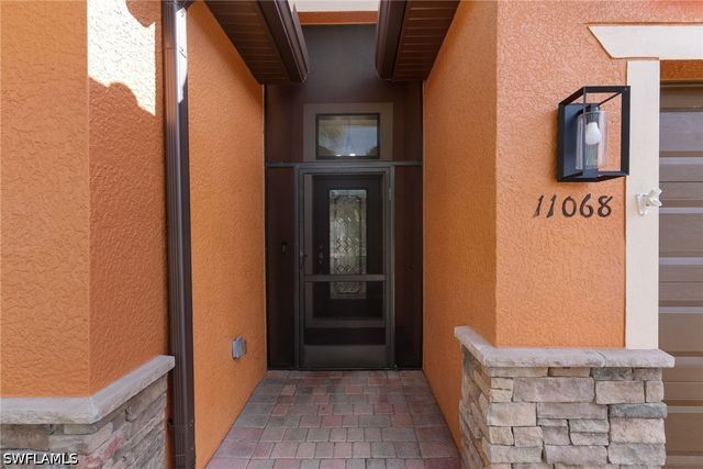 11068 Cherry Laurel DR E, Fort Myers, FL 33912