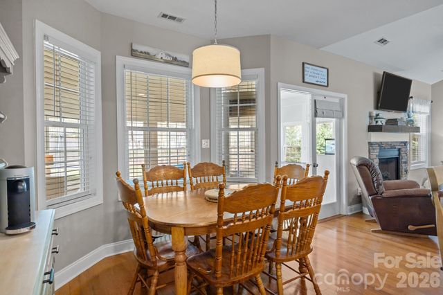 1667 Warwick Court, Lincolnton, NC 28092