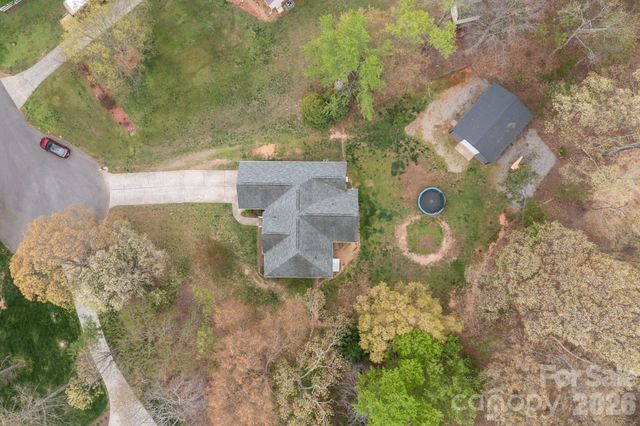 1667 Warwick Court, Lincolnton, NC 28092