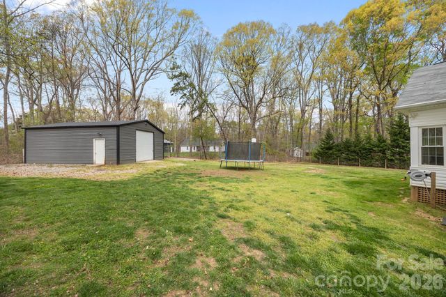 1667 Warwick Court, Lincolnton, NC 28092