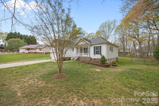 1667 Warwick Court, Lincolnton, NC 28092