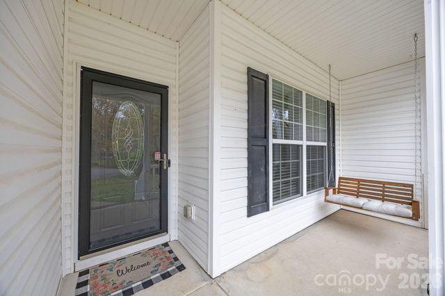 1667 Warwick Court, Lincolnton, NC 28092