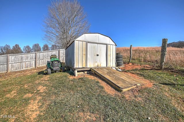 8856 Rich Valley Road, Bristol, VA 24202