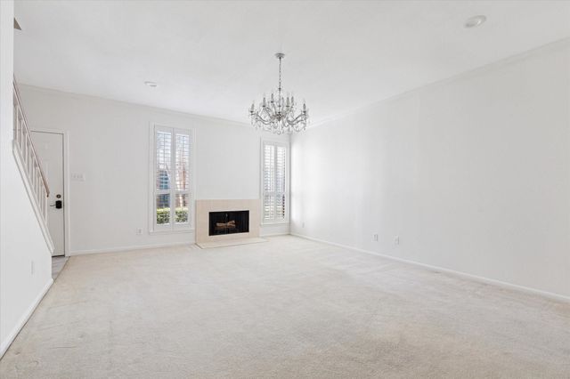 1201 Mcduffie Street 126, Houston, TX 77019