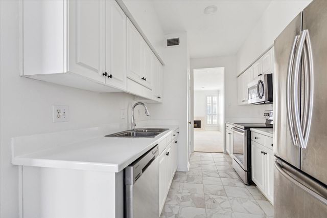 1201 Mcduffie Street 126, Houston, TX 77019