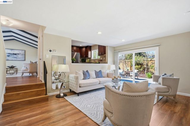 595 Seville Pl, Fremont, CA 94539