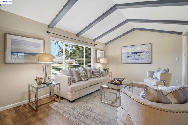 595 Seville Pl, Fremont, CA 94539