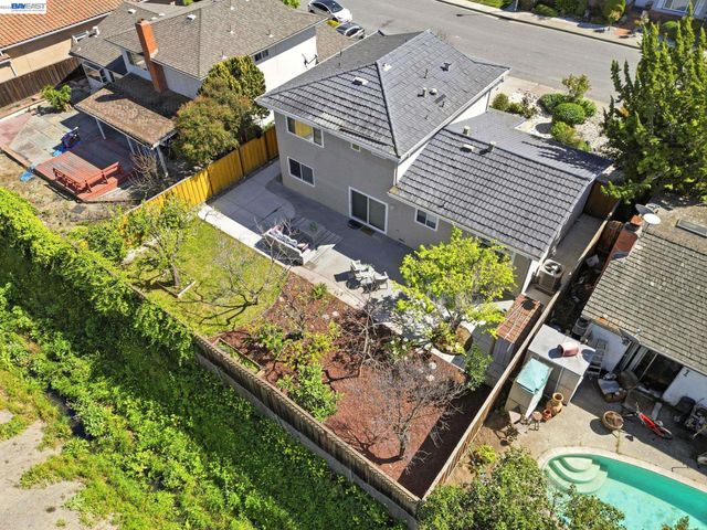 595 Seville Pl, Fremont, CA 94539