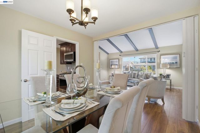 595 Seville Pl, Fremont, CA 94539