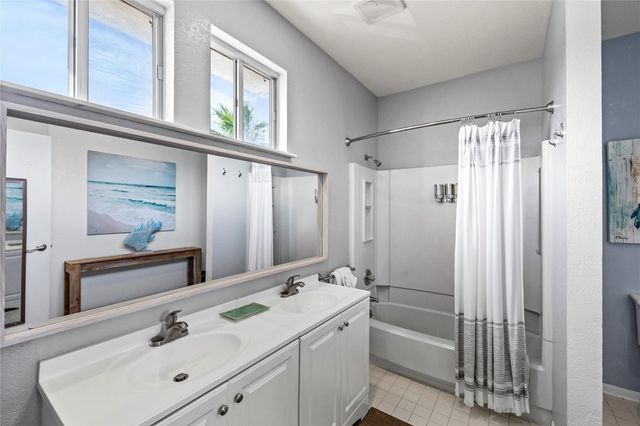 13663 Mutiny Lane, Galveston, TX 77554