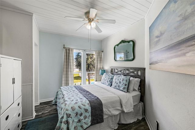 13663 Mutiny Lane, Galveston, TX 77554