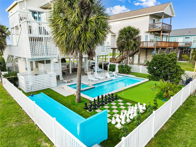 13663 Mutiny Lane, Galveston, TX 77554