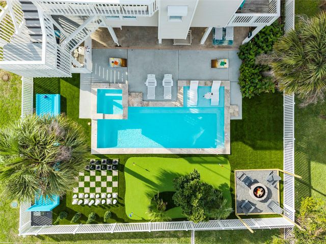 13663 Mutiny Lane, Galveston, TX 77554