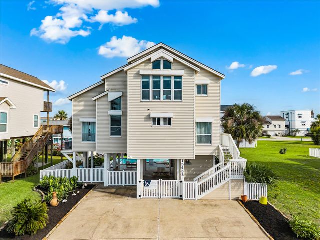 13663 Mutiny Lane, Galveston, TX 77554