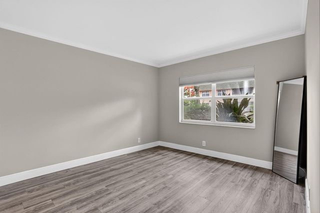 770 SE 2nd Avenue A106, Deerfield Beach, FL 33441
