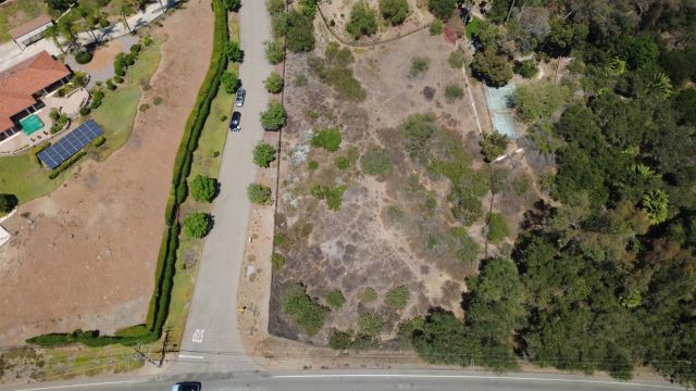 1986 Via Rancho Pkwy Pm08260, Escondido, CA 92029