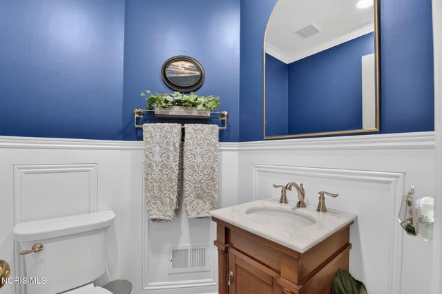 630 Anastasia Court, Holland, OH 43528