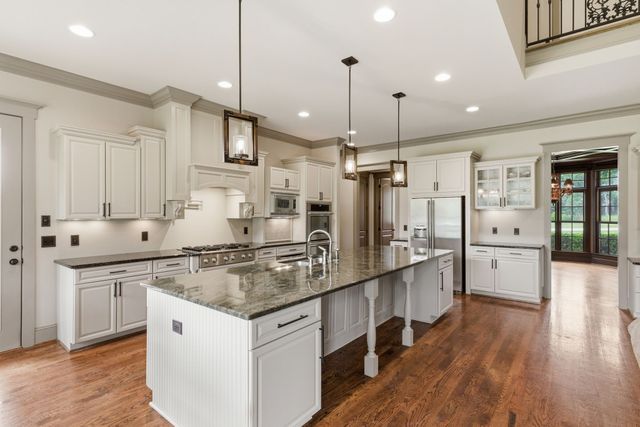 2228 Grey Cliff Dr, Franklin, TN 37064