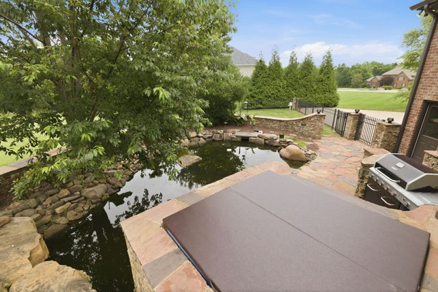 2228 Grey Cliff Dr, Franklin, TN 37064