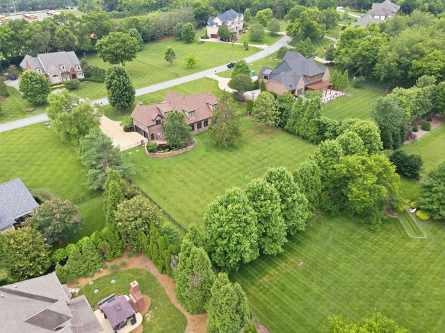 2228 Grey Cliff Dr, Franklin, TN 37064