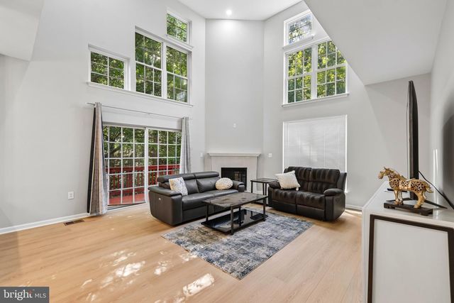 17086 ANNS BROOK CT, Woodbridge, VA 22191