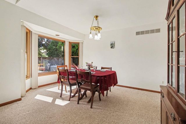 37885 Margareta Drive, Livonia, MI 48152