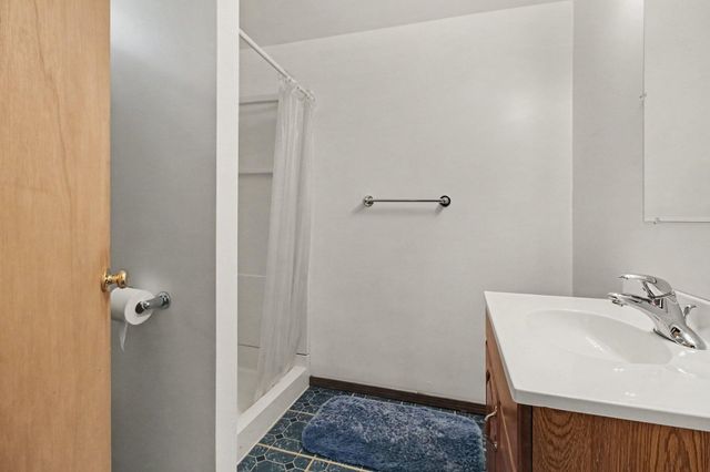 37885 Margareta Drive, Livonia, MI 48152