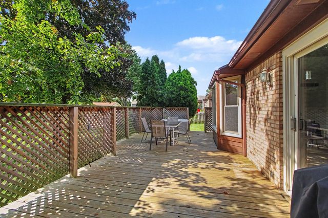 37885 Margareta Drive, Livonia, MI 48152
