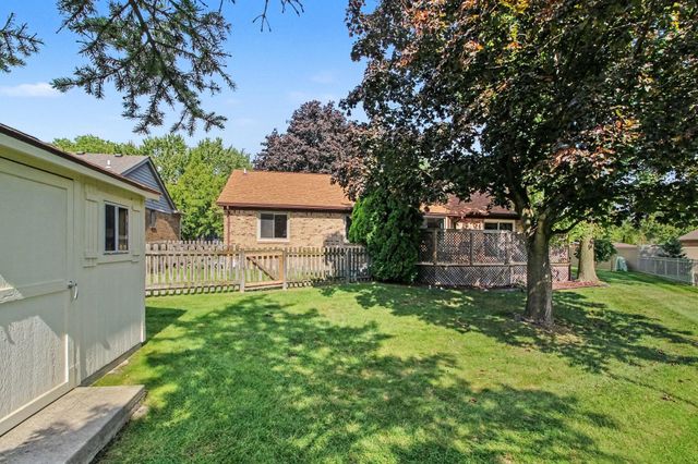 37885 Margareta Drive, Livonia, MI 48152