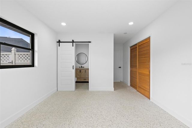 909 MARABON AVENUE, Orlando, FL 32806