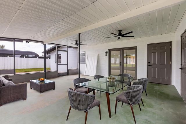 909 MARABON AVENUE, Orlando, FL 32806