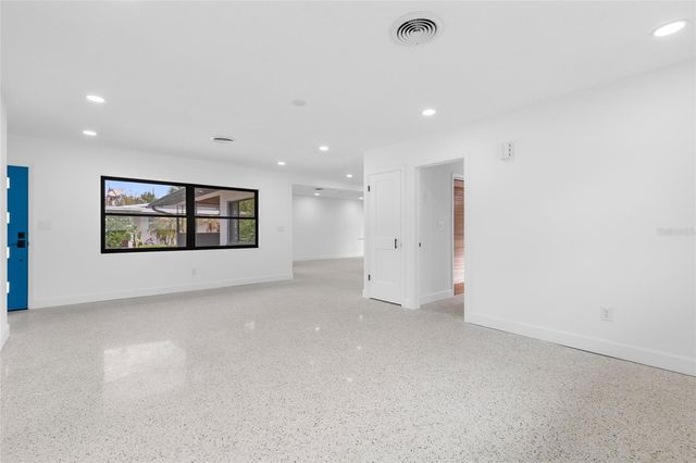 909 MARABON AVENUE, Orlando, FL 32806