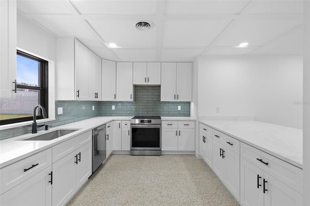 909 MARABON AVENUE, Orlando, FL 32806