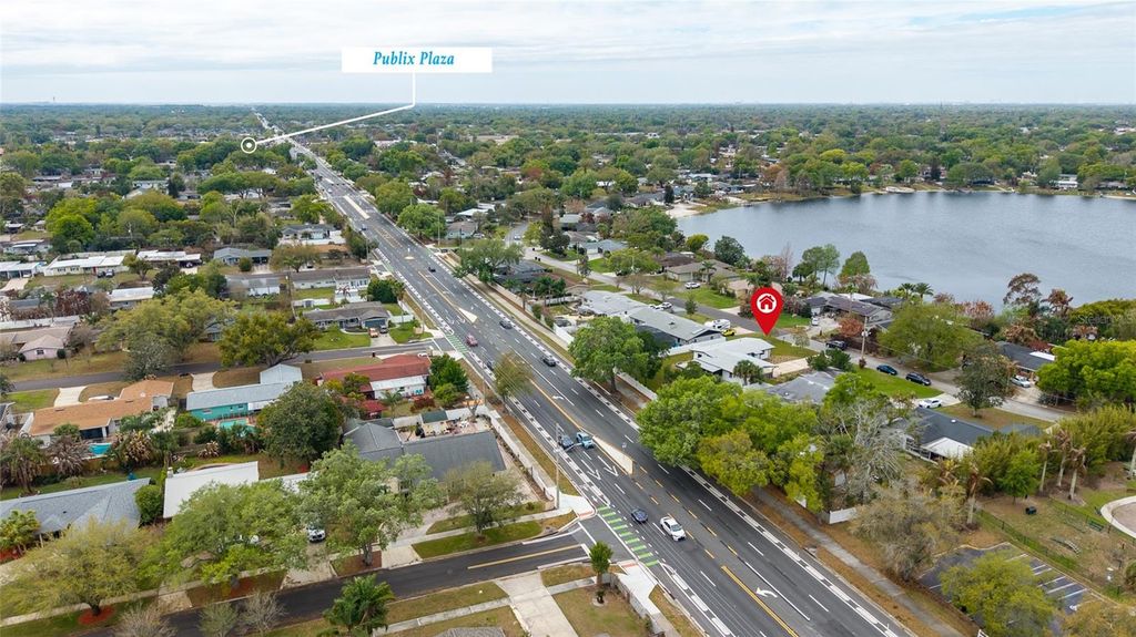 Image 35 of property listing at 909 MARABON AVENUE, Orlando, FL 32806