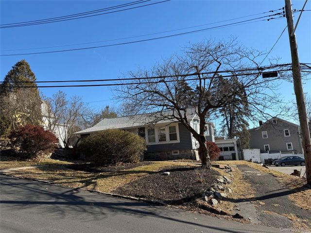 8 Maple Avenue, Tarrytown, NY 10591