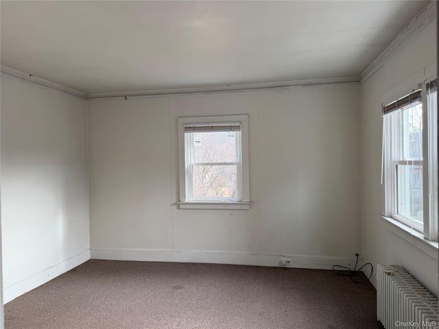 8 Maple Avenue, Tarrytown, NY 10591