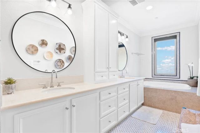 71 Vantis Drive, Aliso Viejo, CA 92656