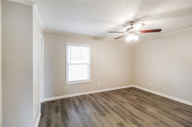 2314 Tapanzee Lane, Lawrenceville, GA 30044