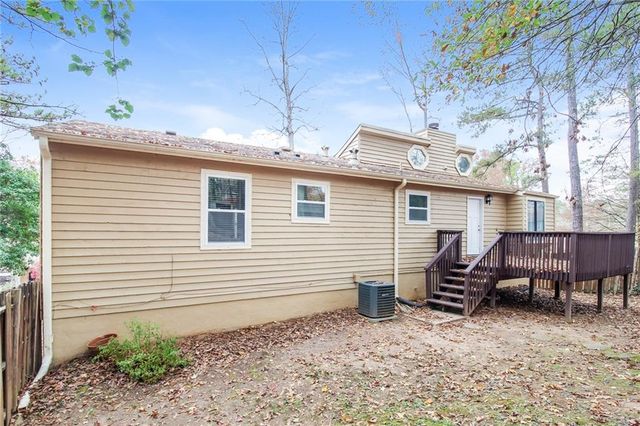 2314 Tapanzee Lane, Lawrenceville, GA 30044