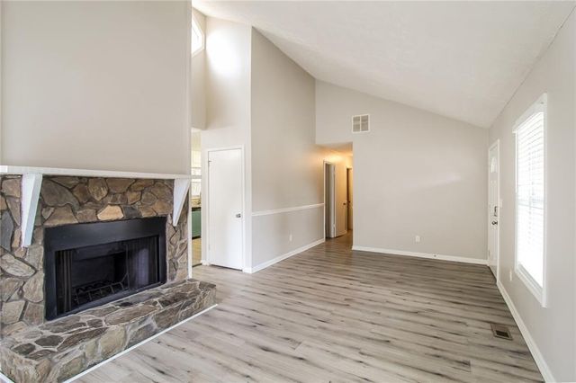 2314 Tapanzee Lane, Lawrenceville, GA 30044