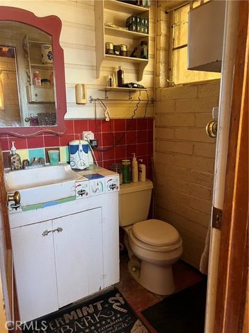 39165 240th Street, Palmdale, CA 93591