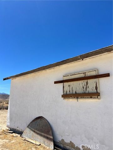 39165 240th Street, Palmdale, CA 93591