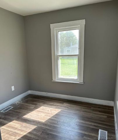 11011 Hupp Avenue, Warren, MI 48089