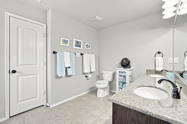 217 Nocona Drive, Waxahachie, TX 75165