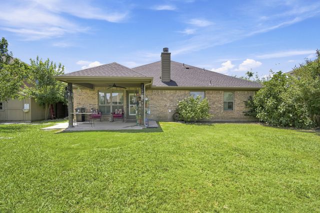 217 Nocona Drive, Waxahachie, TX 75165