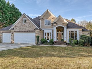118 Broadbill Drive, Mooresville, NC 28117