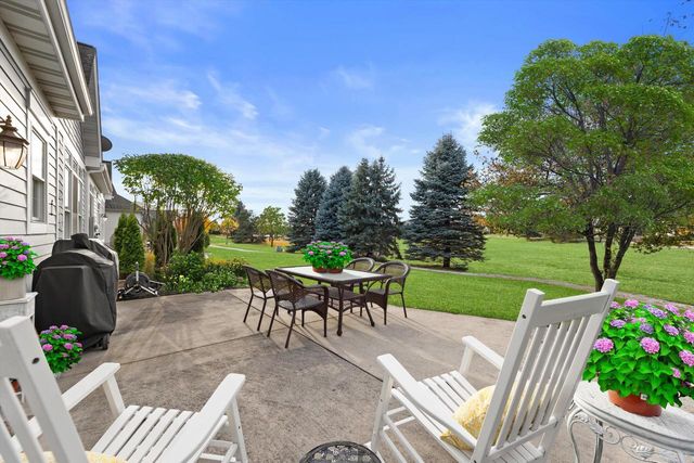 1758 Bess COURT, Oconomowoc, WI 53066
