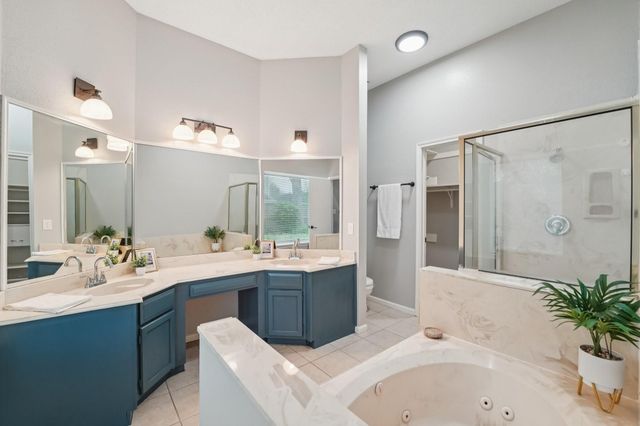 2926 Lakefield Way, Sugar Land, TX 77479